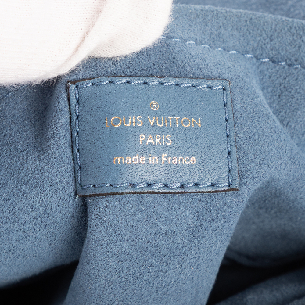 Louis Vuitton Locky BB - Picture 10 of 11